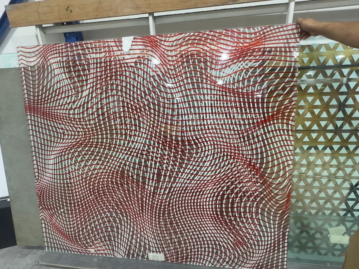 Printed glass panels in production at Sun Studio Dubai