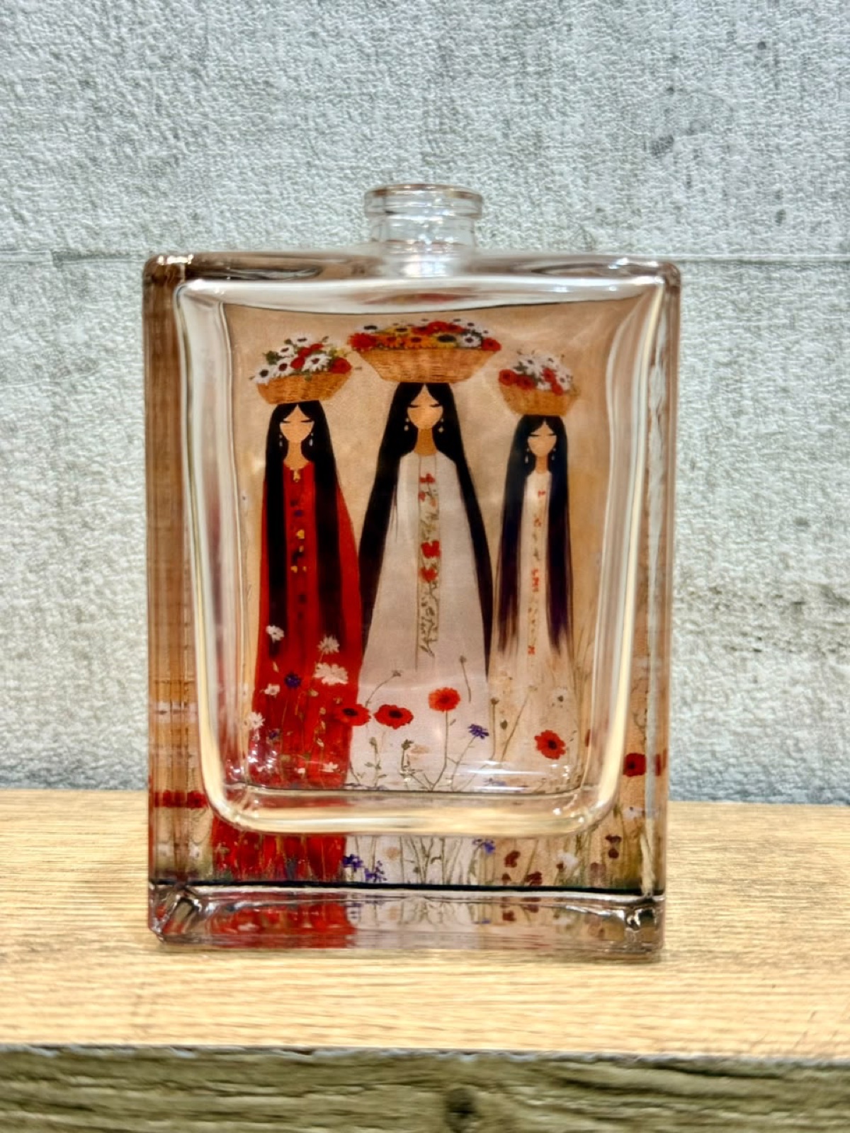 Direct printed fragrance bottle showing full colour artwork on glass
